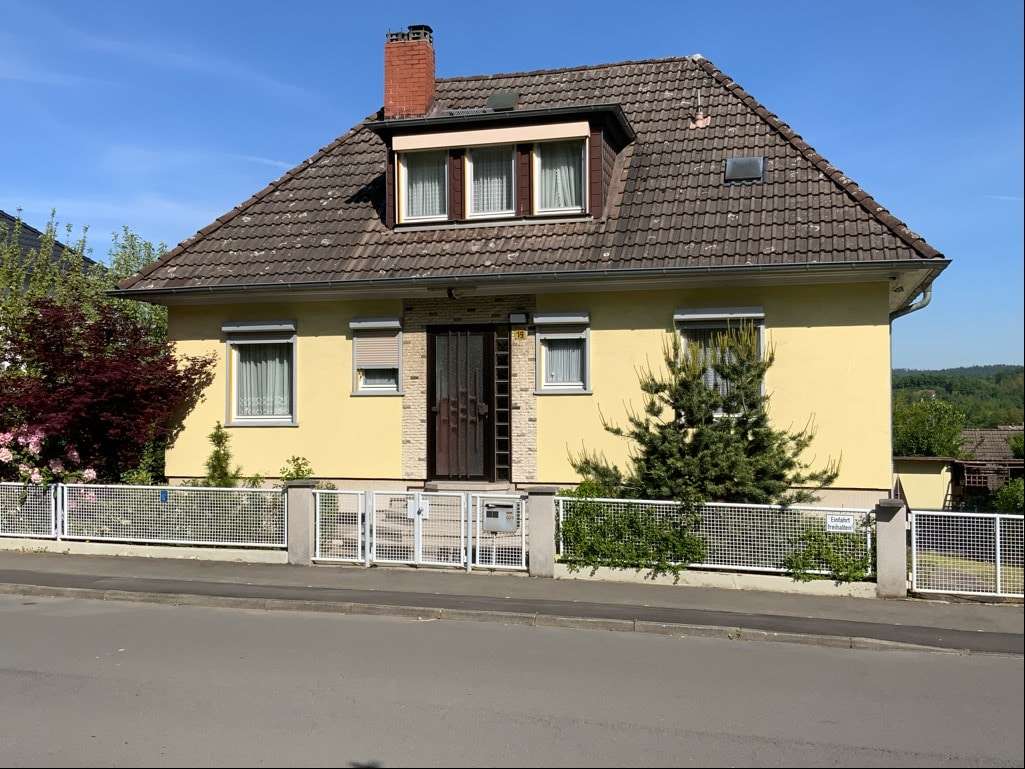 Straßenansicht - Fertighaus in 36251 Bad Hersfeld mit 132m² kaufen