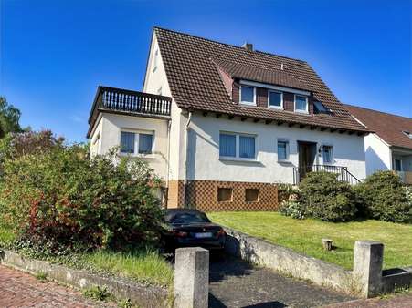 Hausansicht vorne - Einfamilienhaus in 36266 Heringen mit 150m² kaufen