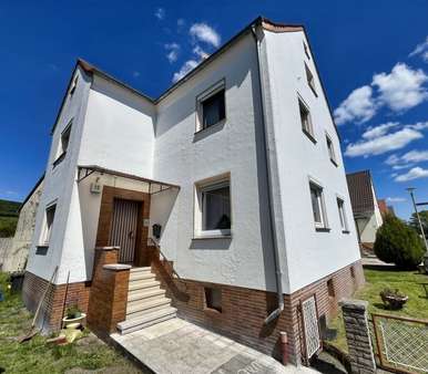 Hausansicht vorne - Einfamilienhaus in 36284 Hohenroda mit 140m² kaufen