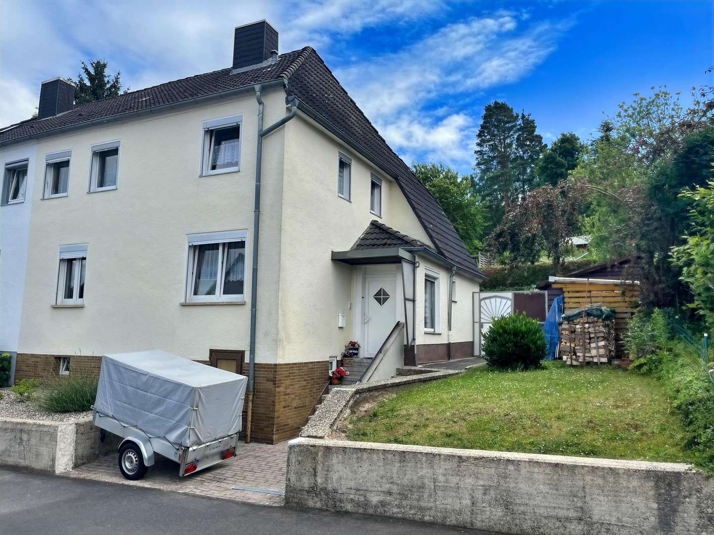 Hausansicht Hausansicht - Haus in 36251 Bad Hersfeld mit 100m² kaufen