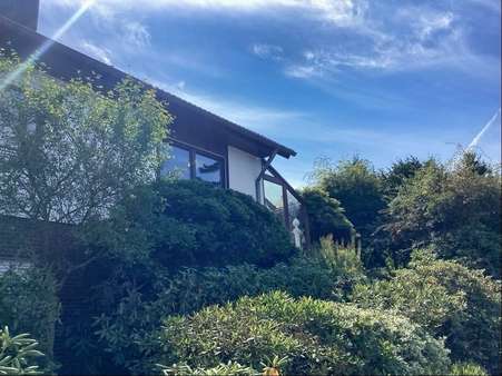 Hausansicht mit Wintergarten Hausansicht mit Wintergarten - Fertighaus in 36199 Rotenburg mit 133m² kaufen