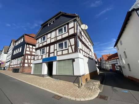 null - Mehrfamilienhaus in 35282 Rauschenberg mit 187m² kaufen