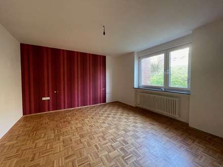 Schlafzimmer - Etagenwohnung in 35041 Marburg mit 78m² kaufen