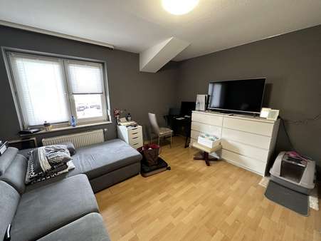 null - Etagenwohnung in 35260 Stadtallendorf mit 101m² kaufen