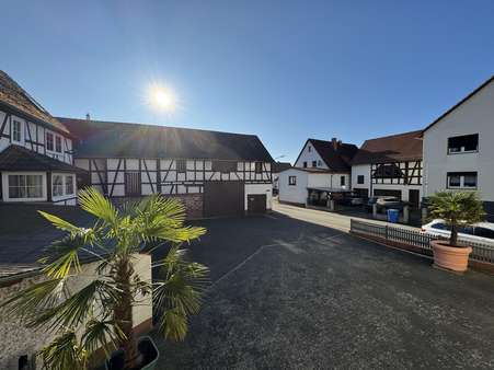 null - Bauernhaus in 35260 Stadtallendorf mit 260m² kaufen