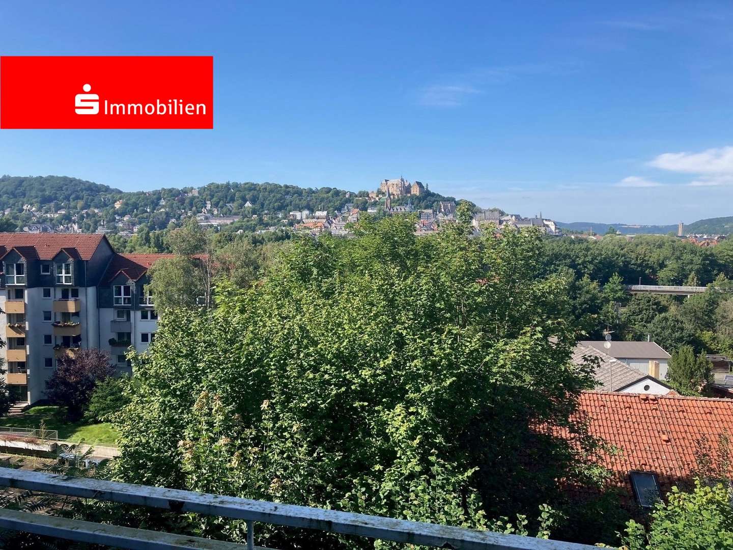 Blick vom Balkon nach Westen - Etagenwohnung in 35039 Marburg mit 52m² kaufen