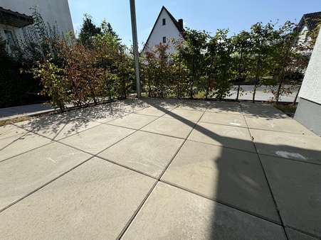 Terrasse - Erdgeschosswohnung in 35096 Weimar mit 77m² kaufen