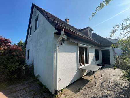 Terrasse - Einfamilienhaus in 35037 Marburg mit 147m² kaufen