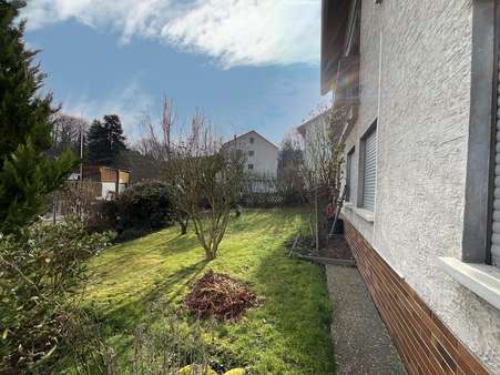Außenansicht - Zweifamilienhaus in 35043 Marburg mit 145m² kaufen