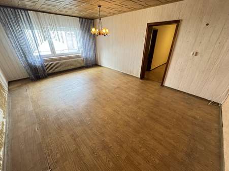 null - Doppelhaushälfte in 35260 Stadtallendorf mit 175m² kaufen