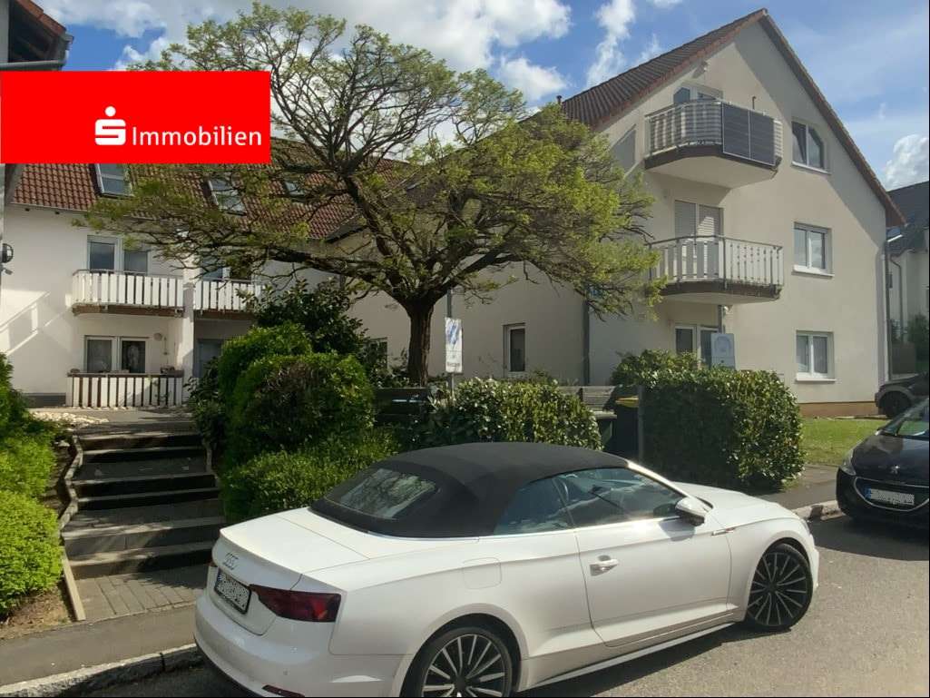 Straßenansicht - Erdgeschosswohnung in 35043 Marburg mit 55m² kaufen