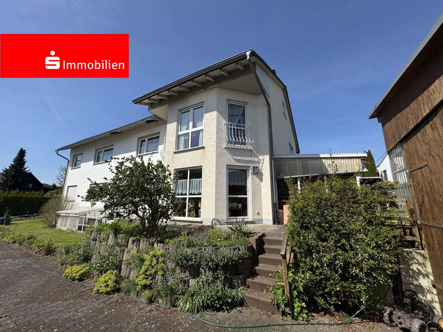 Zweifamilienhaus in 35108 Allendorf mit 260m² kaufen