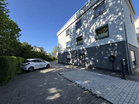 null - Mehrfamilienhaus in 35091 Cölbe mit 217m² kaufen