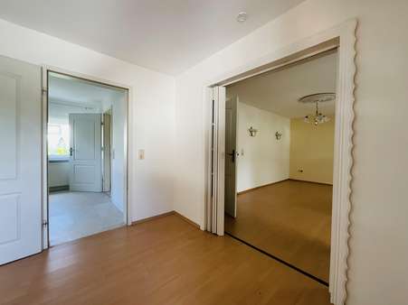 Esszimmer Esszimmer - Doppelhaushälfte in 35039 Marburg mit 120m² kaufen