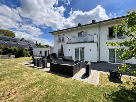 Terrasse 1 - Einfamilienhaus in 35043 Marburg mit 260m² kaufen