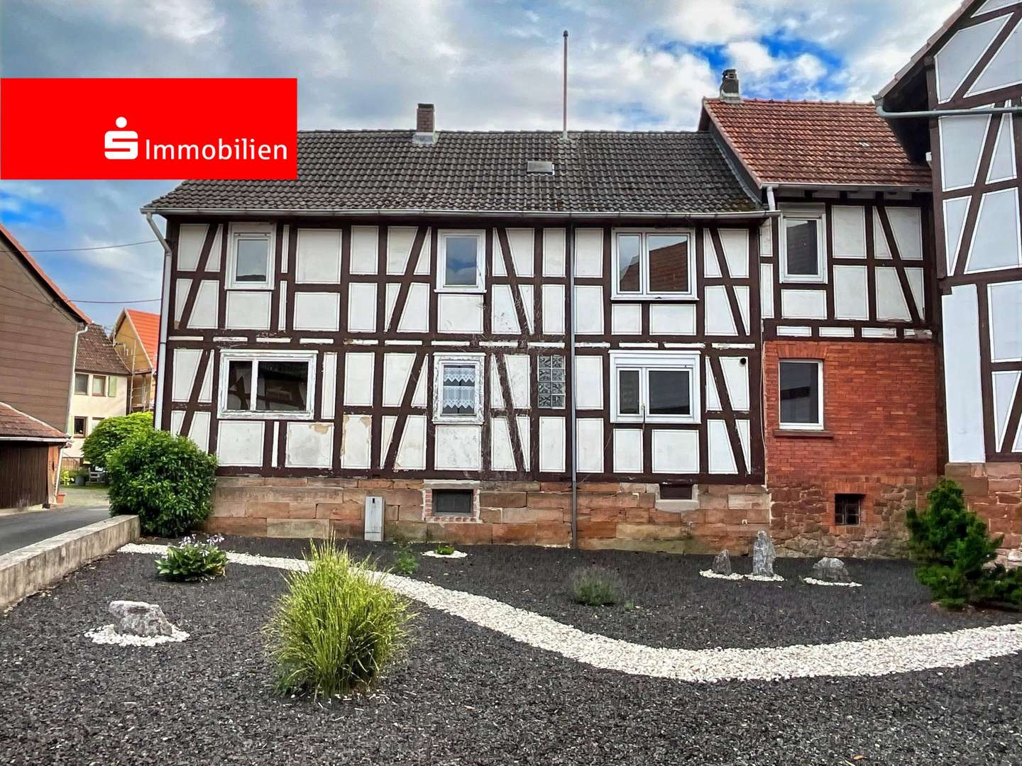 Aussenansicht Aussenansicht - Bauernhaus in 35043 Marburg mit 190m² kaufen
