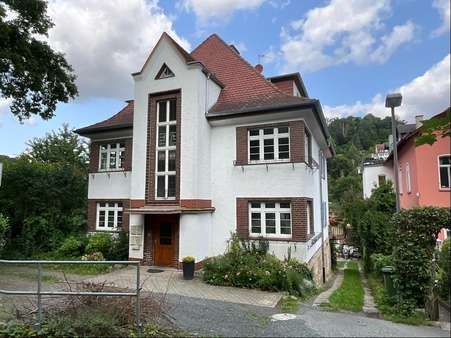 Vorderansicht - Dachgeschosswohnung in 35037 Marburg mit 75m² kaufen