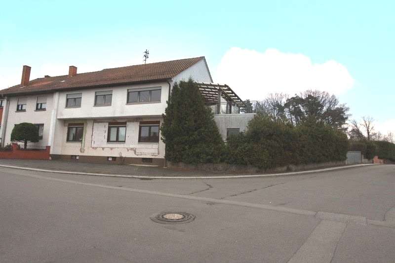Straßenansicht - Doppelhaushälfte in 67707 Schopp mit 208m² kaufen