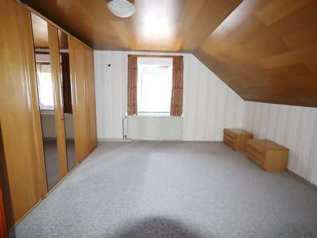 Zimmer - Einfamilienhaus in 67742 Lauterecken mit 116m² kaufen