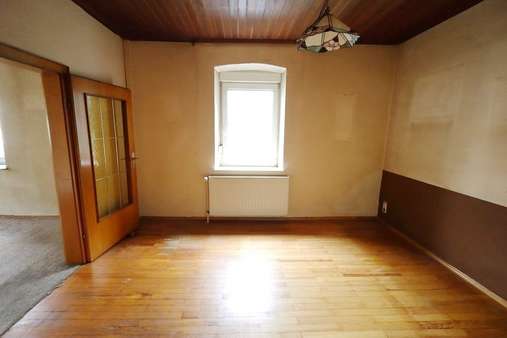 Zimmer - Doppelhaushälfte in 66887 Rutsweiler mit 119m² kaufen