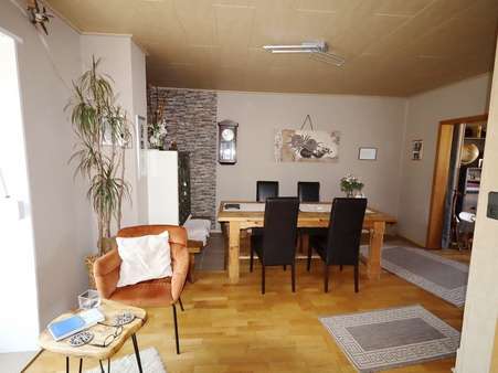 Esszimmer Esszimmer - Zweifamilienhaus in 66909 Wahnwegen mit 361m² kaufen