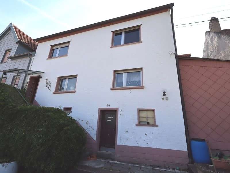 Wohnhaus Wohnhaus - Doppelhaushälfte in 66909 Hüffler mit 157m² kaufen