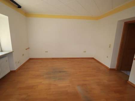 Wohnzimmer - Doppelhaushälfte in 66871 Konken mit 167m² kaufen