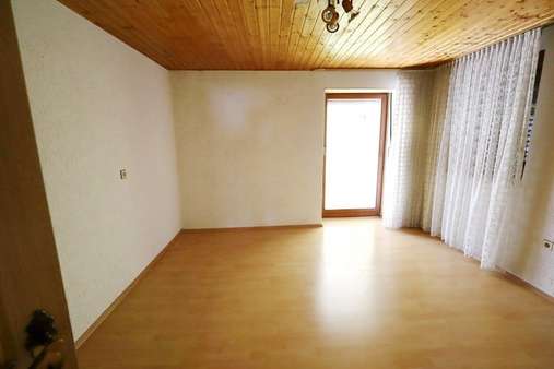 Zimmer Zimmer - Einfamilienhaus in 66887 Bosenbach mit 141m² kaufen