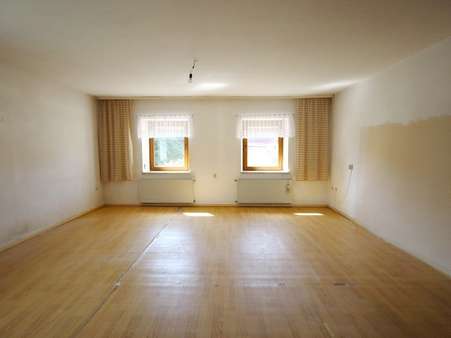 Zimmer Zimmer - Zweifamilienhaus in 66887 Horschbach mit 231m² kaufen