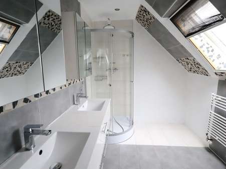 Badezimmer Badezimmer - Einfamilienhaus in 66885 Altenglan mit 159m² kaufen