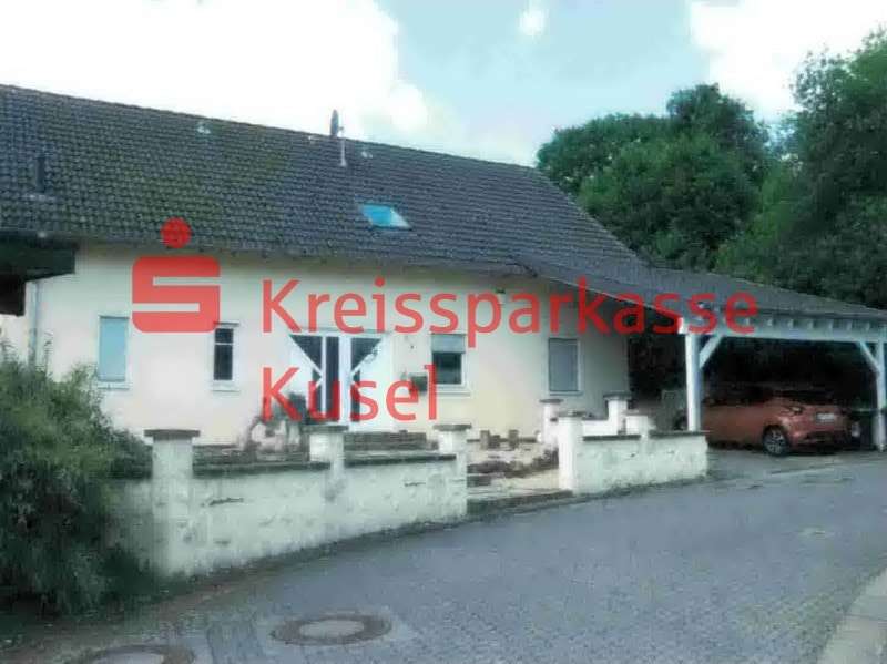 Straßenansicht - Einfamilienhaus in 66459 Kirkel mit 198m² kaufen