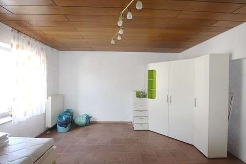Zimmer - Doppelhaushälfte in 66914 Waldmohr mit 146m² kaufen