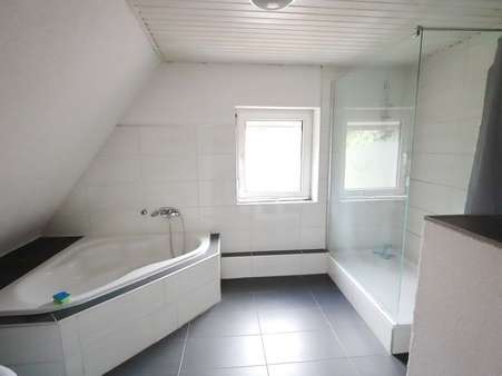 Badezimmer Badezimmer - Reihenendhaus in 66887 Rammelsbach mit 120m² kaufen