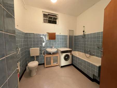 Badezimmer - Einfamilienhaus in 67063 Ludwigshafen am Rhein, Friesenheim/Nord mit 134m² kaufen