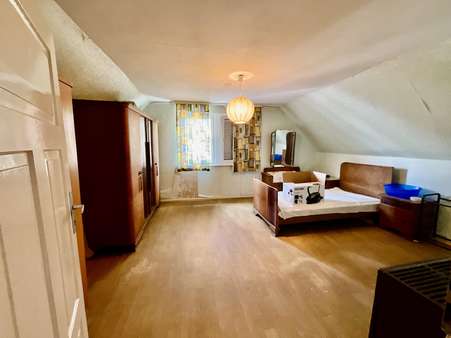 Schlafzimmer - Einfamilienhaus in 67063 Ludwigshafen am Rhein, Friesenheim/Nord mit 134m² kaufen