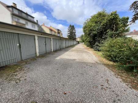 Garagenhof - Zweifamilienhaus in 67063 Ludwigshafen am Rhein, Friesenheim/Nord mit 173m² kaufen