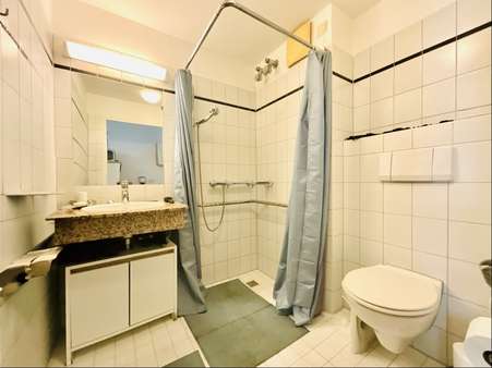 Badezimmer Badezimmer - Erdgeschosswohnung in 67141 Neuhofen mit 27m² als Kapitalanlage kaufen