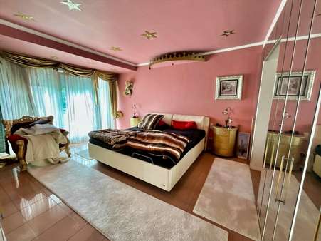 Schlafzimmer - Reihenmittelhaus in 67065 Ludwigshafen mit 167m² kaufen