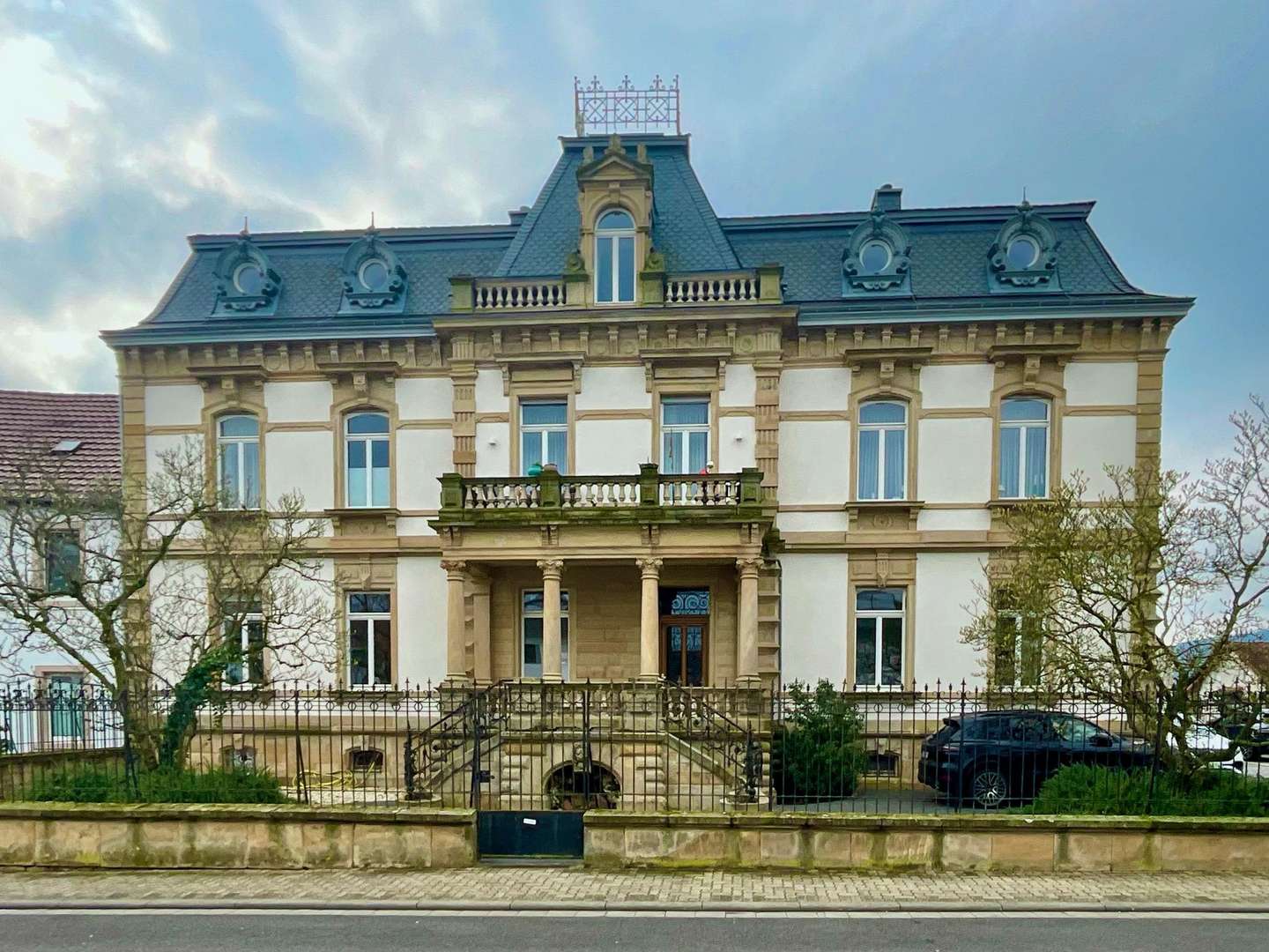 Außenansicht - Etagenwohnung in 67157 Wachenheim mit 75m² kaufen