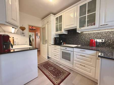 Küche - Erdgeschosswohnung in 67117 Limburgerhof mit 75m² kaufen
