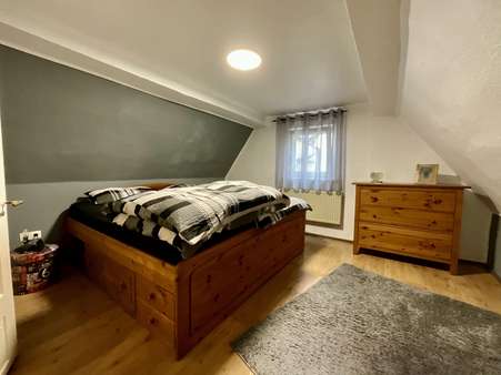 Schlafzimmer - Einfamilienhaus in 67065 Ludwigshafen mit 121m² kaufen