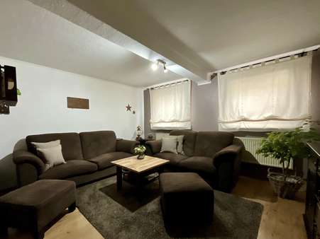 Wohnzimmer - Einfamilienhaus in 67065 Ludwigshafen mit 121m² kaufen