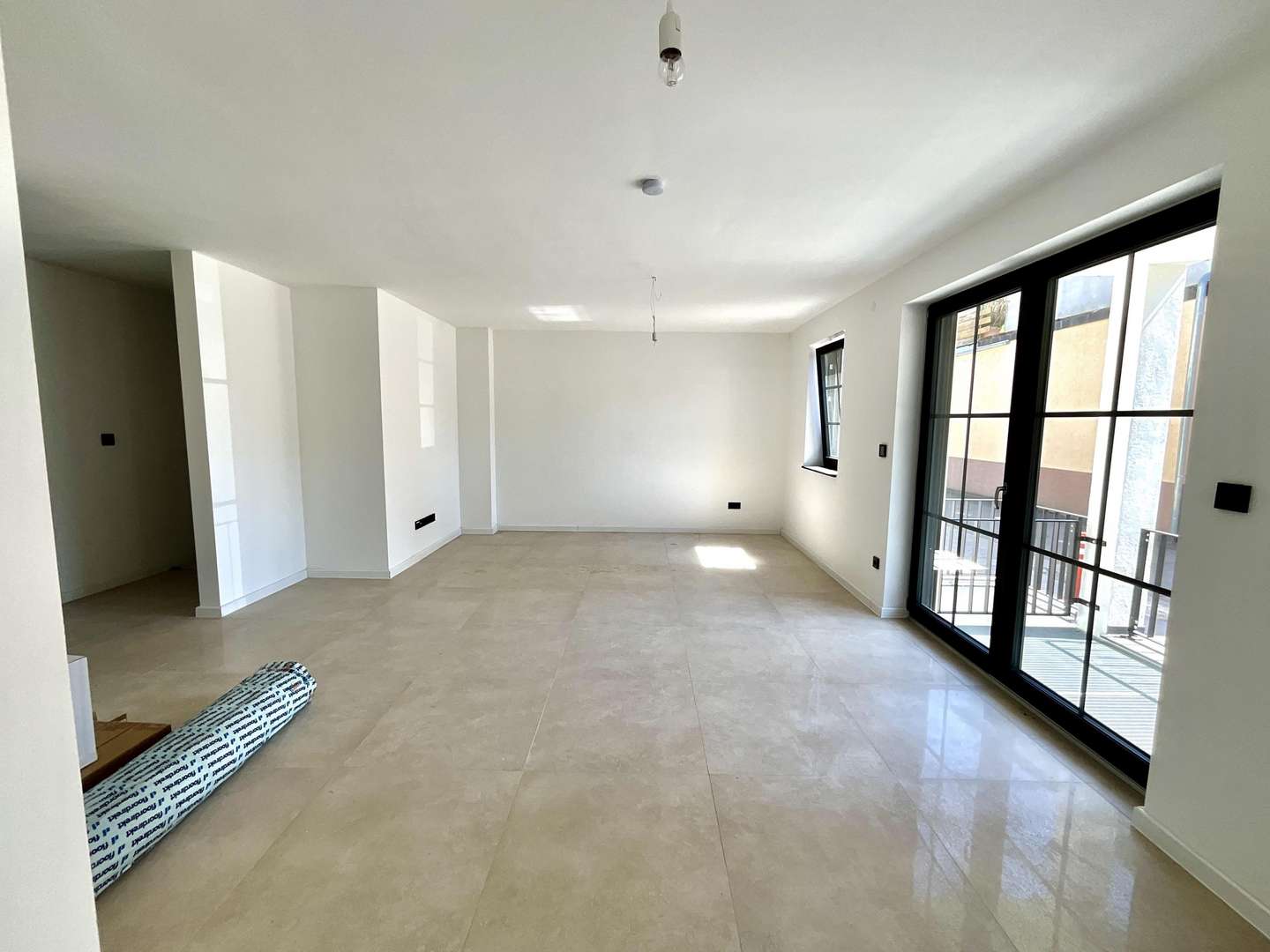 Wohnzimmer - Erdgeschosswohnung in 68549 Ilvesheim mit 89m² kaufen