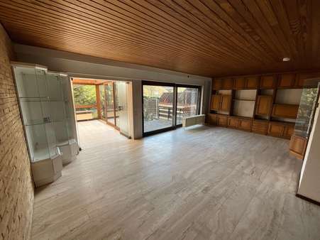 Wohnbereich Wintergarten Terrasse - Reihenmittelhaus in 67071 Ludwigshafen mit 148m² kaufen