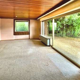 Wohnzimmer - Einfamilienhaus in 67373 Dudenhofen mit 150m² kaufen