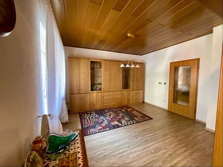 Esszimmer Esszimmer - Erdgeschosswohnung in 67063 Ludwigshafen mit 87m² kaufen