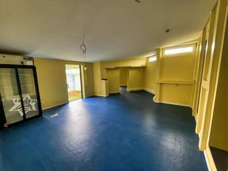 Showroom Showroom - Bürohaus in 67065 Ludwigshafen mit 160m² kaufen