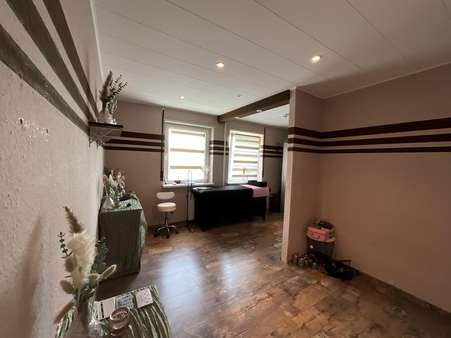 Kinderzimmer - Etagenwohnung in 67067 Ludwigshafen mit 81m² kaufen