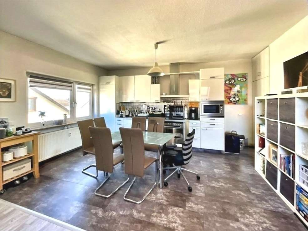Offene Küche mit Essbereich Offene Küche mit Essbereich - Dachgeschosswohnung in 67105 Schifferstadt mit 52m² als Kapitalanlage kaufen