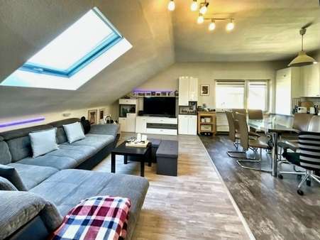 Wohn-Essberecih Wohn-Essberecih - Dachgeschosswohnung in 67105 Schifferstadt mit 52m² als Kapitalanlage kaufen